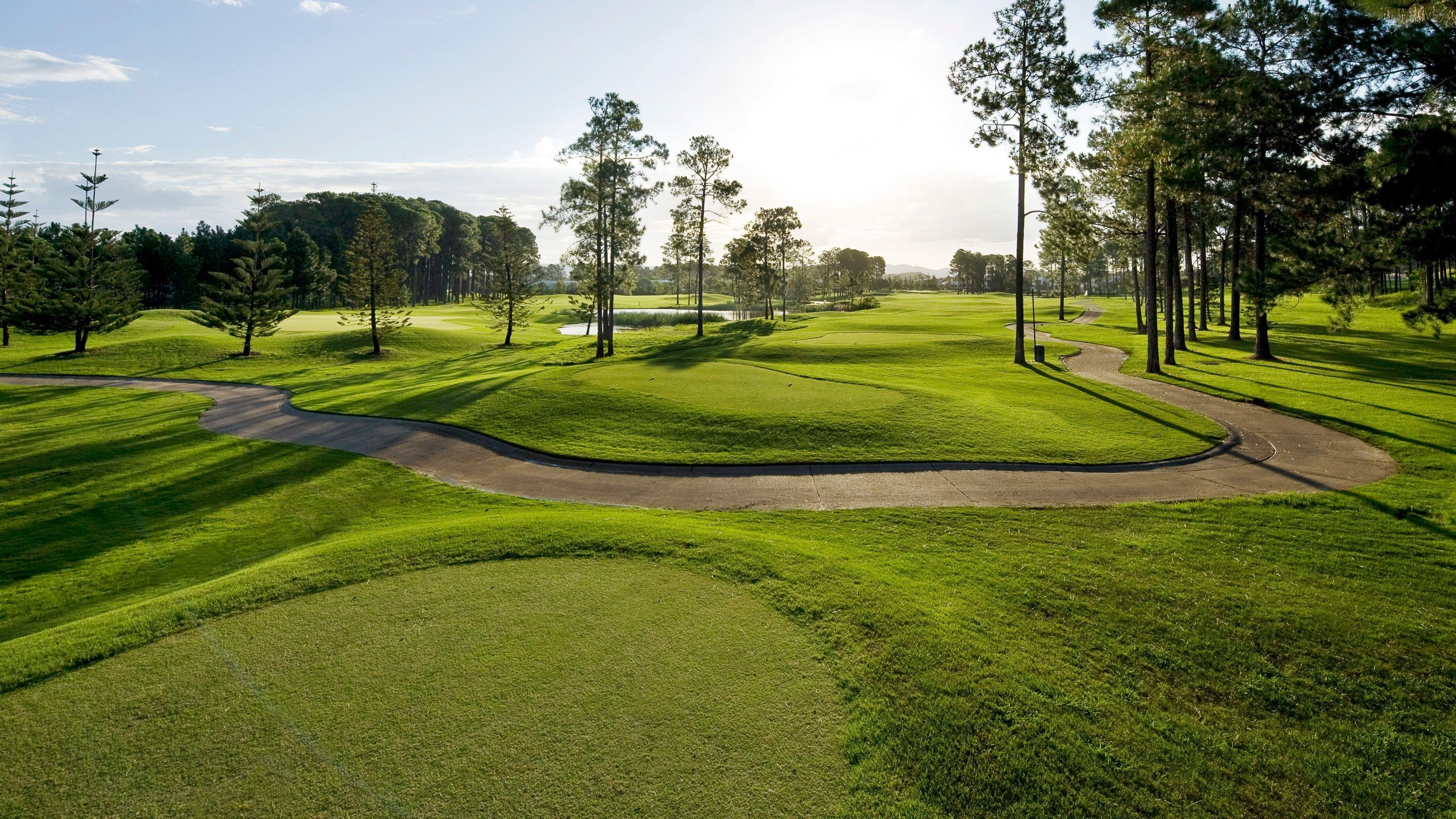 Intercontinental Sanctuary Cove Resort By Ihg Guldkusten Exteriör bild Golf course at the Royal City Golf Club