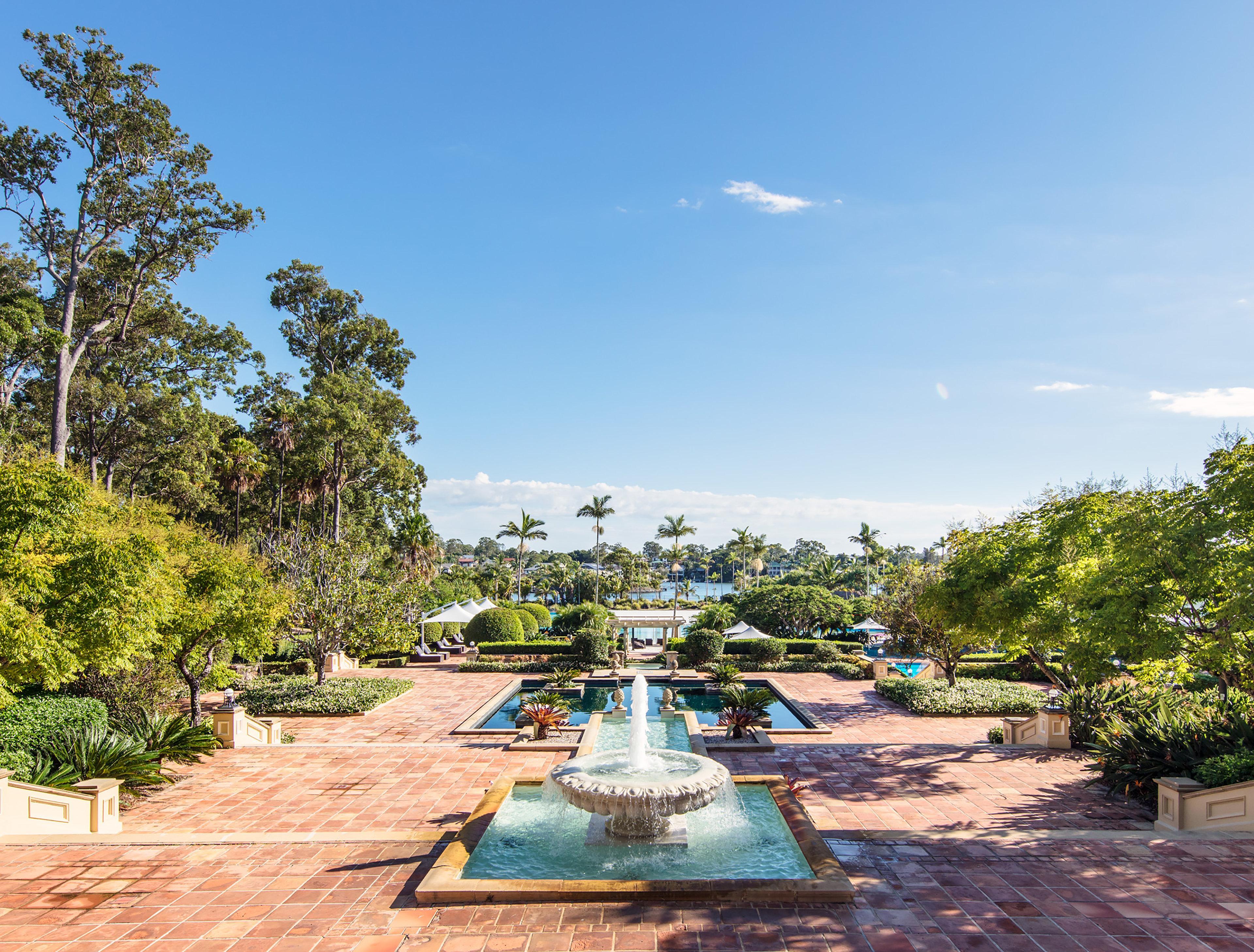 Intercontinental Sanctuary Cove Resort By Ihg Guldkusten Exteriör bild Fountains at the University of California, San Diego