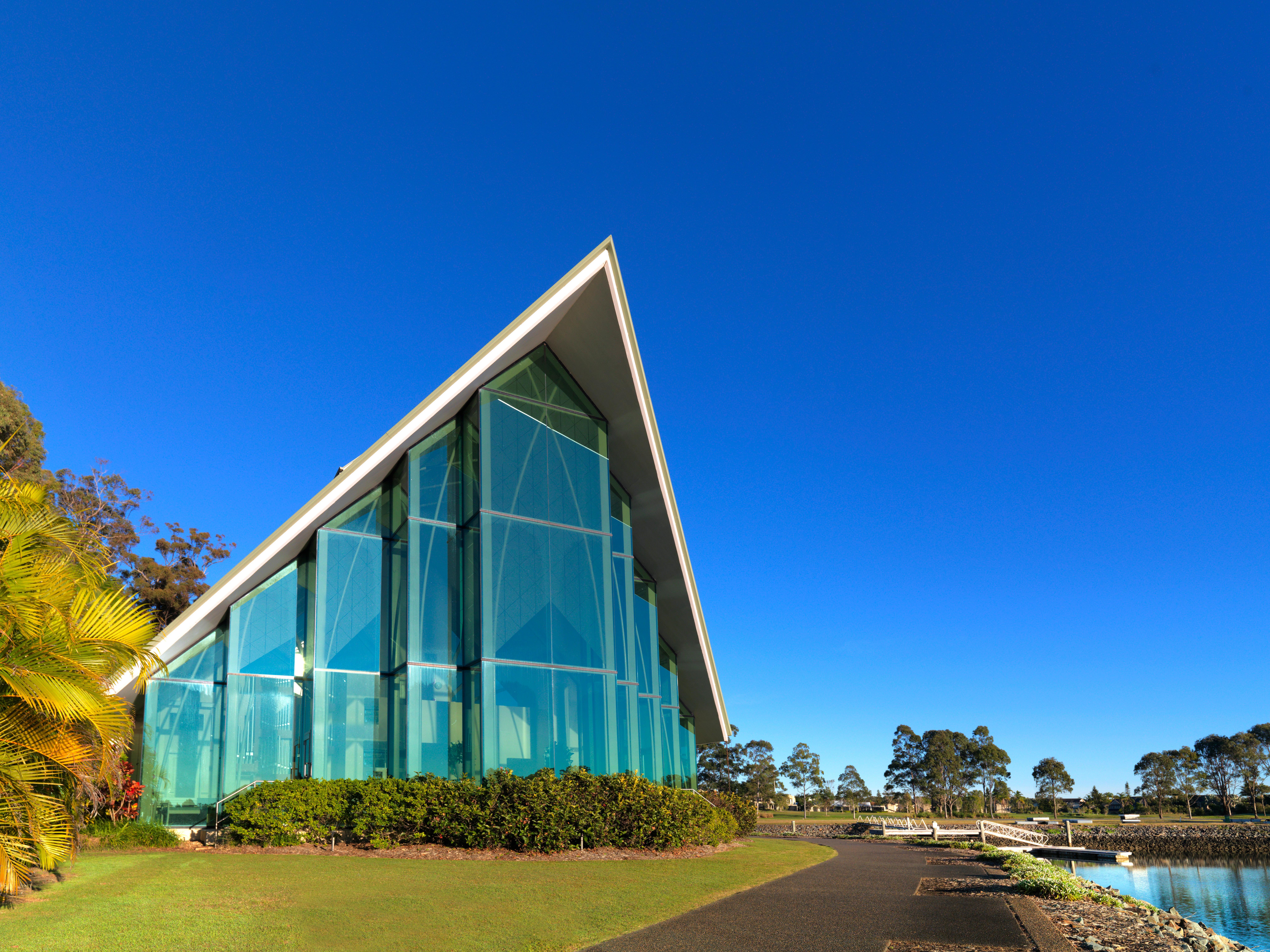 Intercontinental Sanctuary Cove Resort By Ihg Guldkusten Exteriör bild The Chapel of the Christ the King Priory